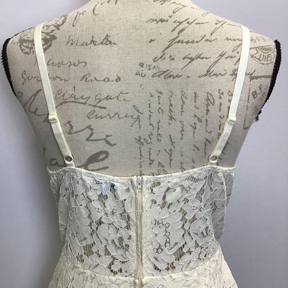 Fashion Nova- Cream Lace Bodysuit Dress, size L - Picture 6 of 11